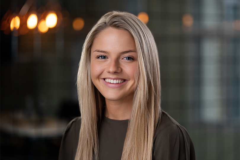 Corporate Headshot London Photographer - Professional Headshots at your Office 7 Corporate Headshot London Photographer Homepage